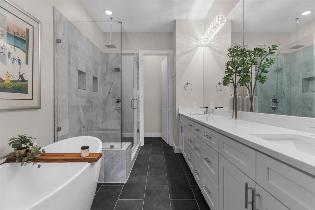 Westport Lakeview Villas - Residential