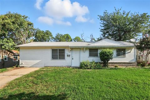 7225 Van Natta Lane Fort Worth TX 76112