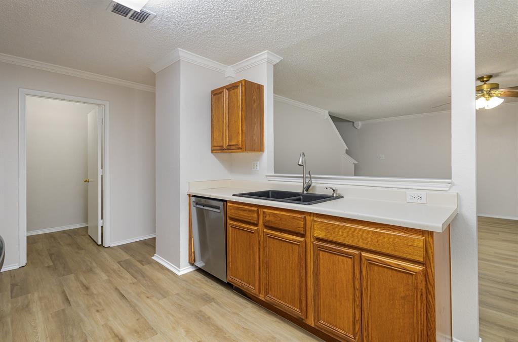 1484 Glenwick Drive