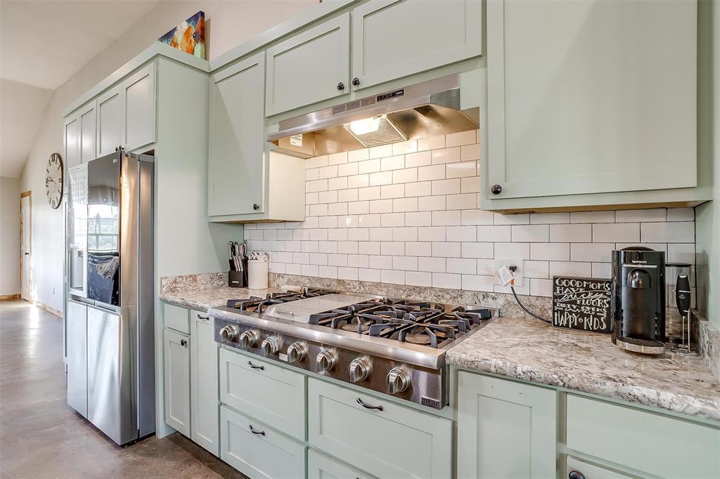 4m Land Crossing - Residential