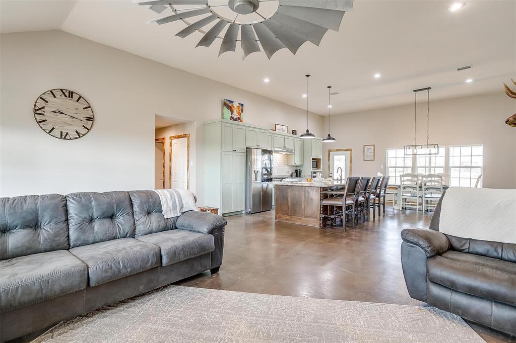 4m Land Crossing - Residential