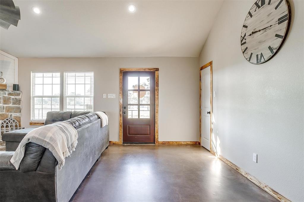 4m Land Crossing - Residential