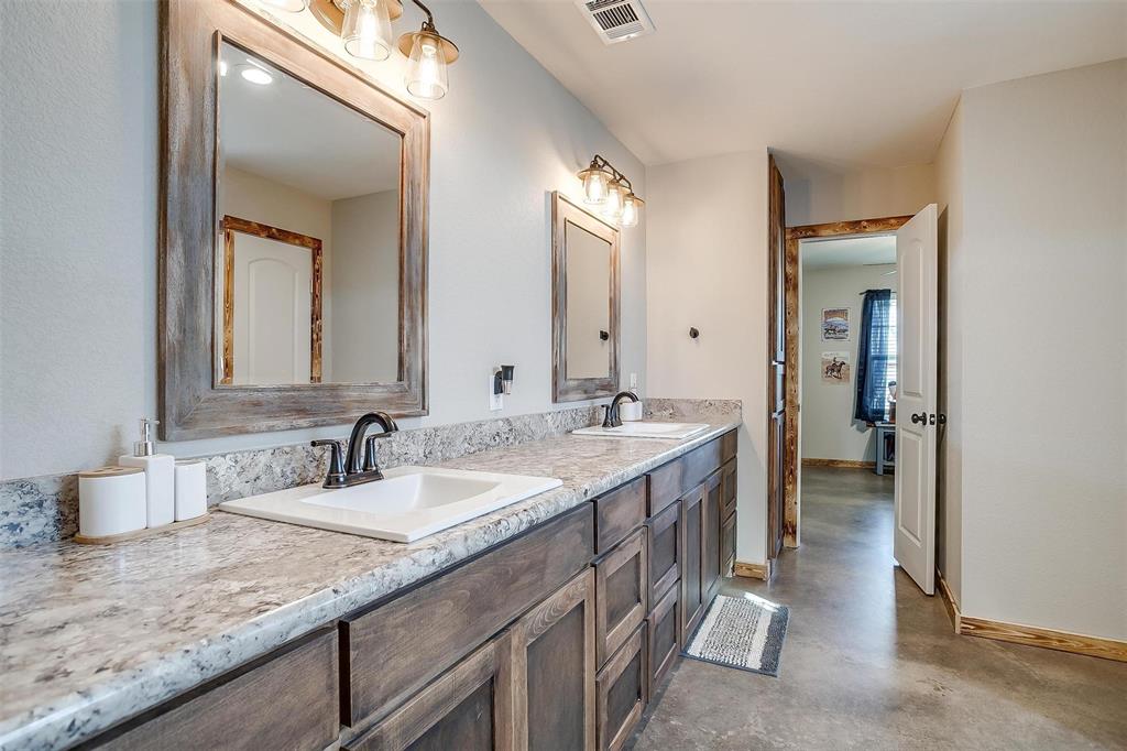 4m Land Crossing - Residential