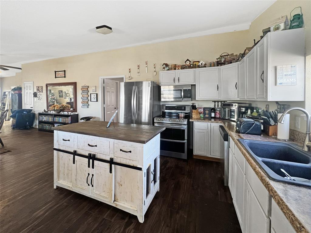 651 County Road 2906