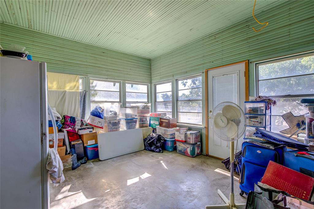 Orig Town Of Wolfe City - Residential