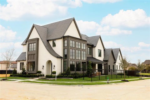 Photo of 1801 Cannes Circle, Southlake, TX 76092 (MLS # 21380534)