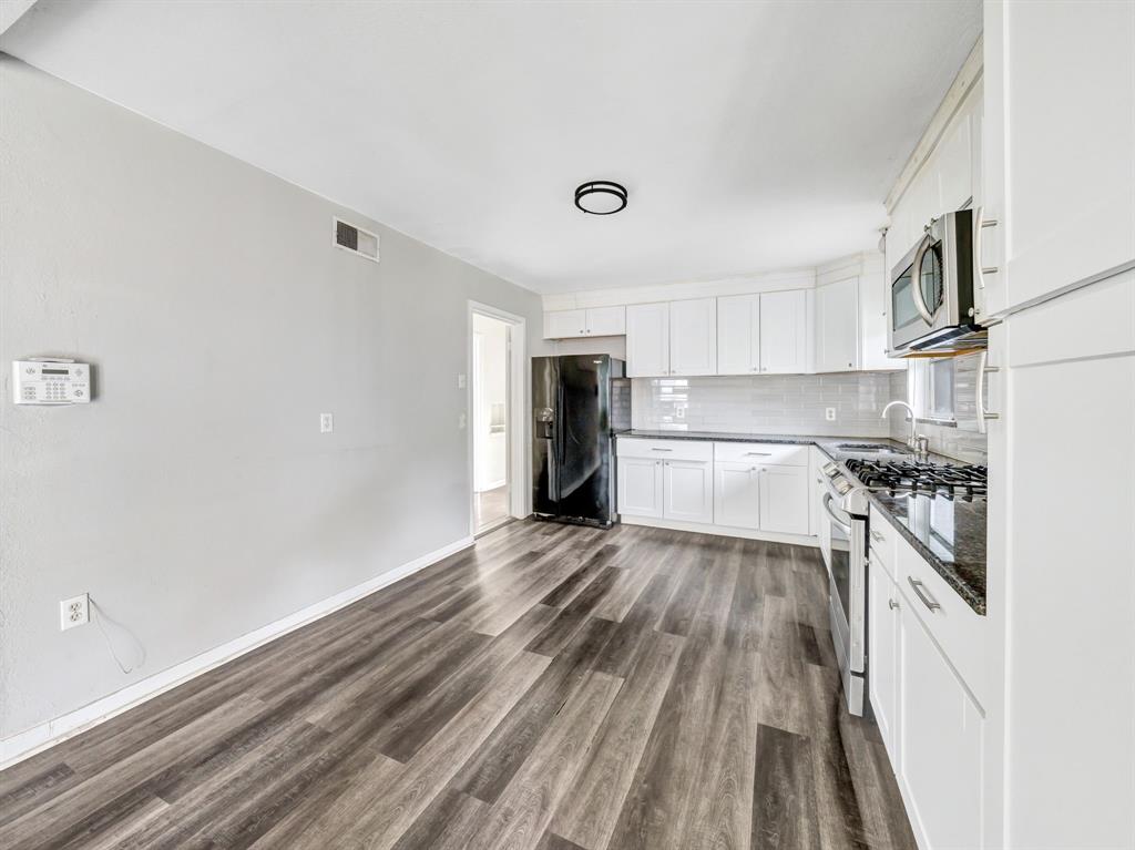 13439 Challaburton