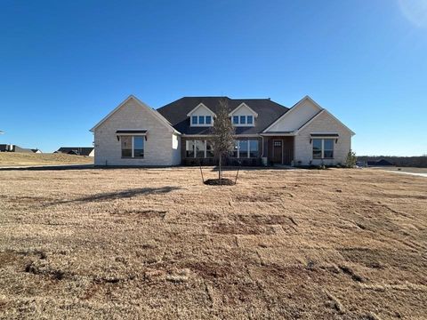 811 Westover Drive Van Alstyne TX 75495