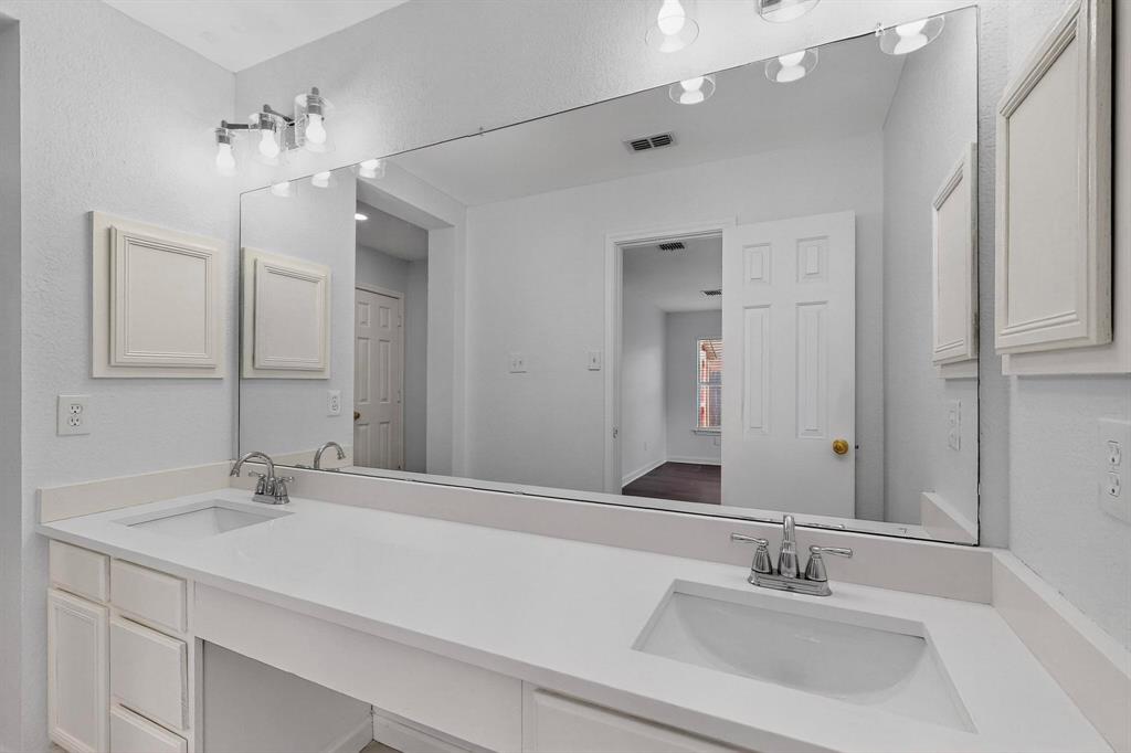 The Parks Of Hillsborough - Residential