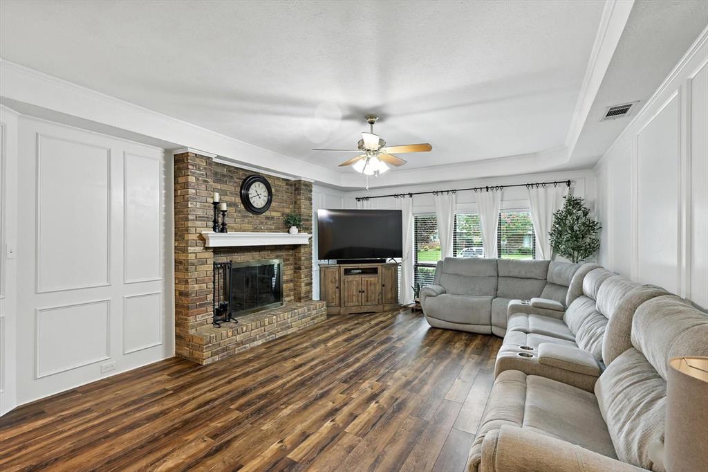 2704 Fountain Head Drive