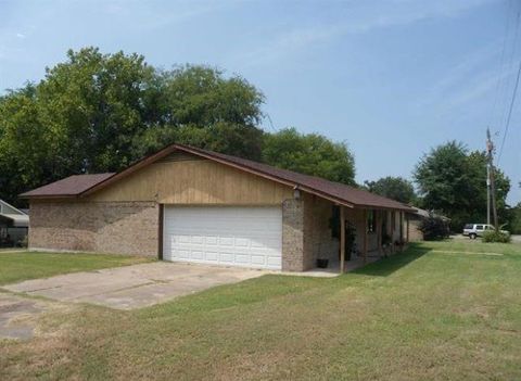 A home in Mineola