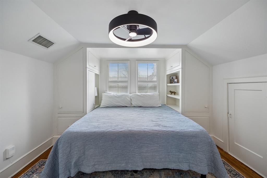 Chamberlain Arlington Heights 1st - Residential