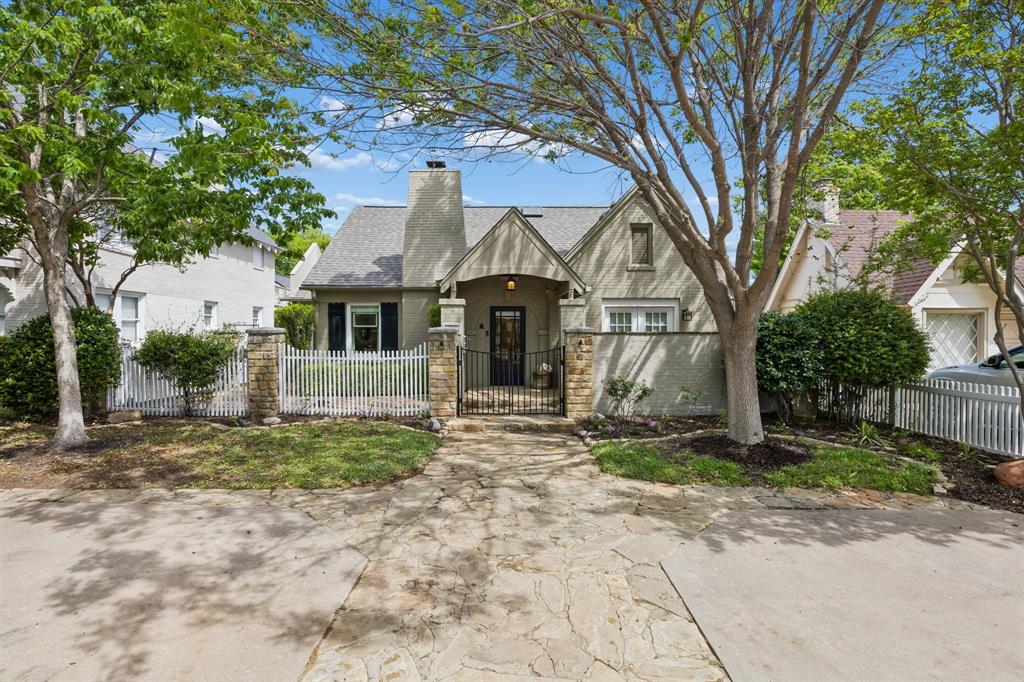 Chamberlain Arlington Heights 1st - Residential