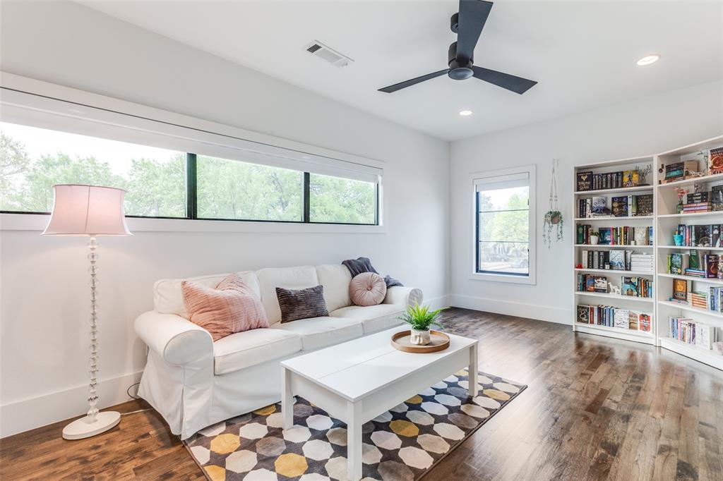 Williamson-Caruth Terrace - Residential