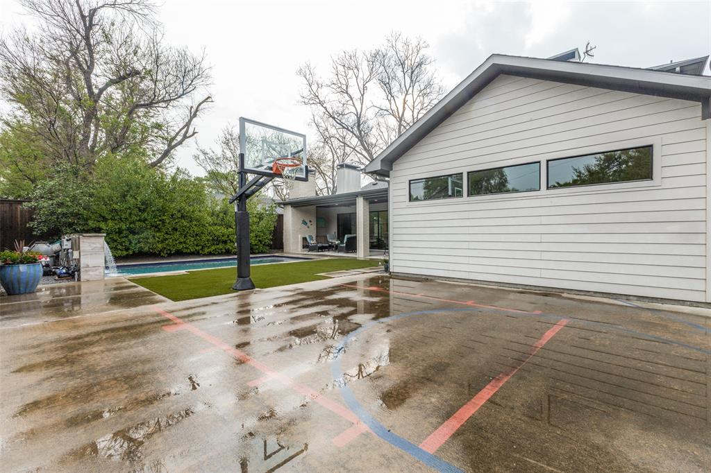 Williamson-Caruth Terrace - Residential