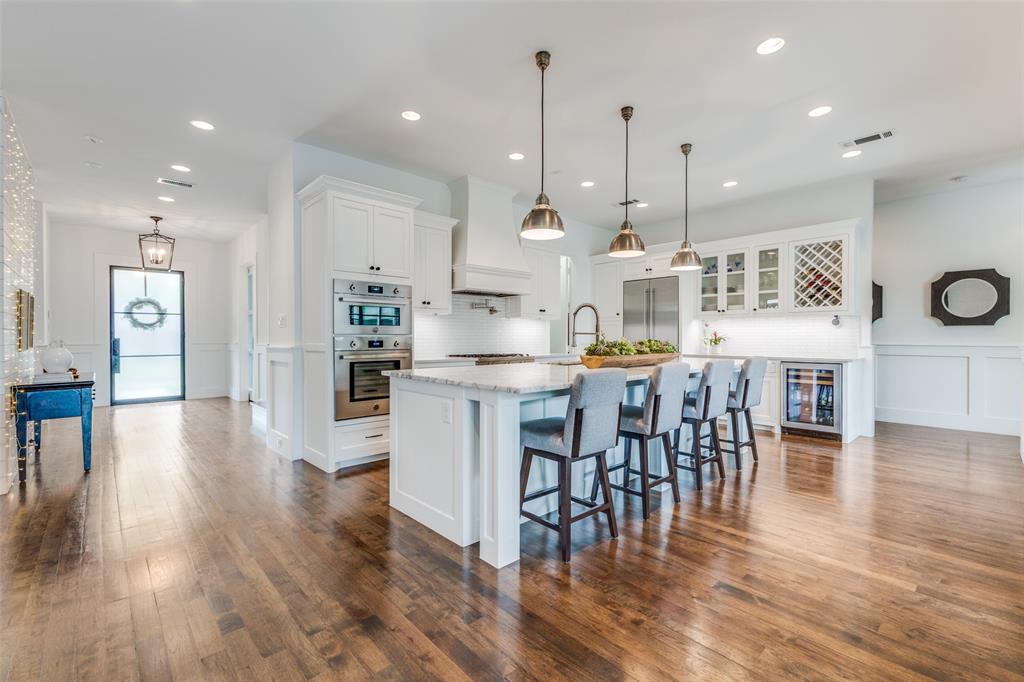 Williamson-Caruth Terrace - Residential