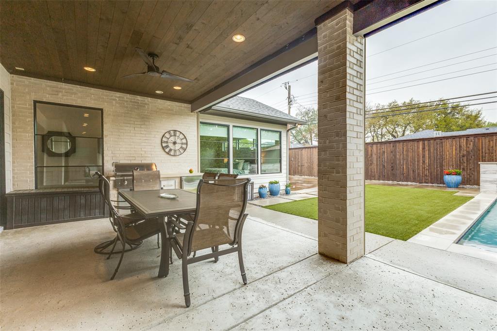 Williamson-Caruth Terrace - Residential