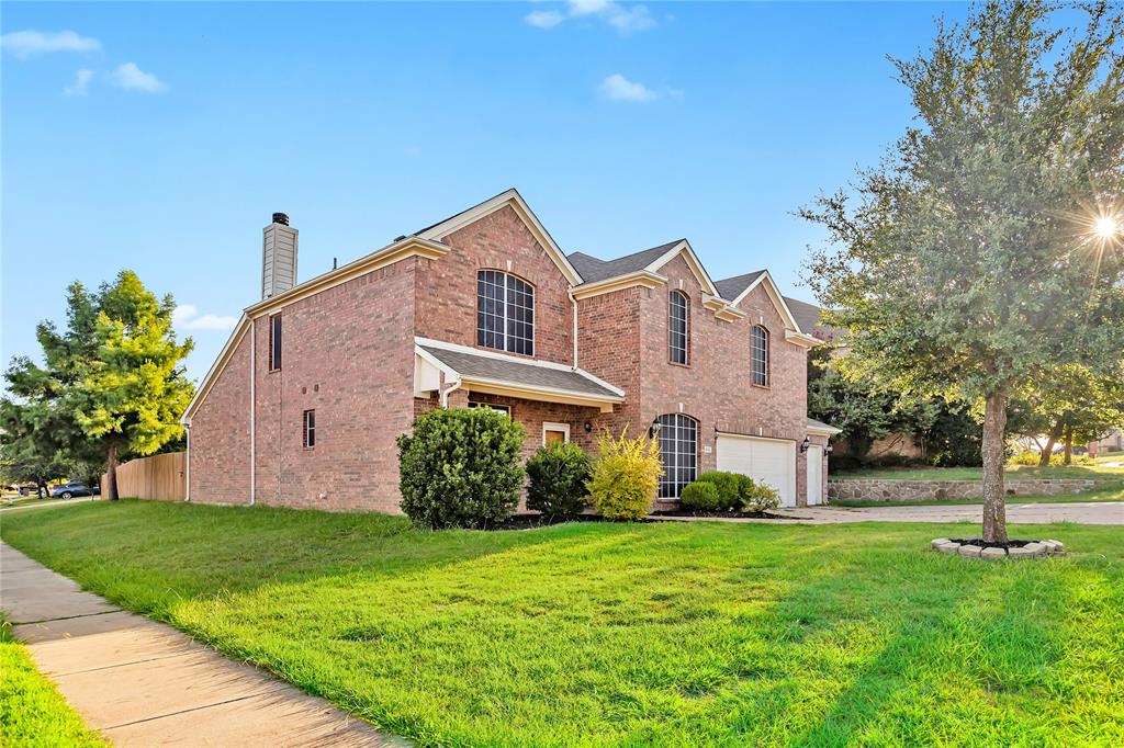 932 Peach Lane