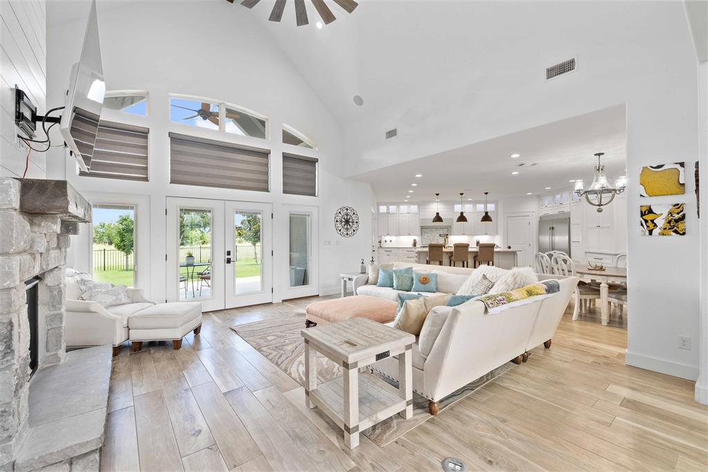 Kings Point Cove - Residential