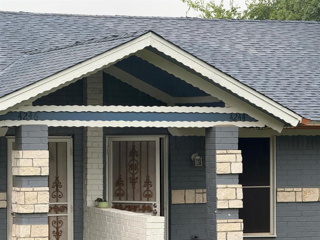 4244-4246 Fairlane Avenue