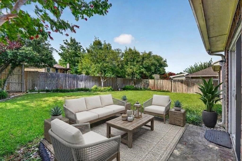 808 Silverbrook Drive