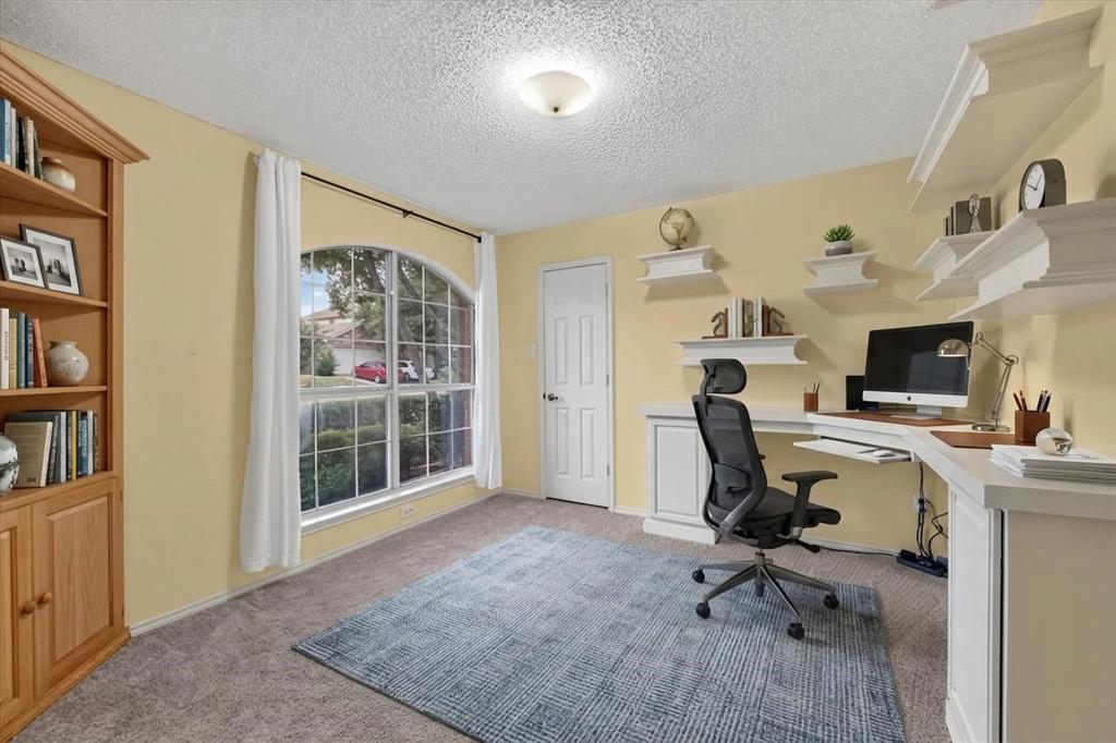 808 Silverbrook Drive