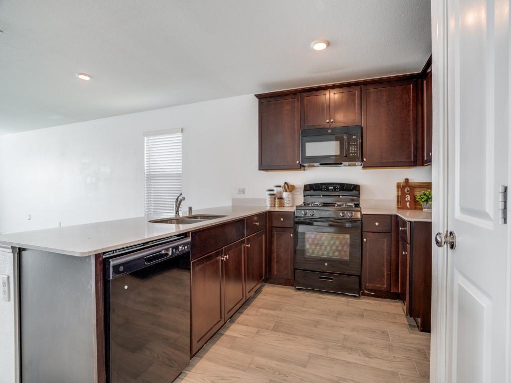 1505 Helmoken Falls Drive