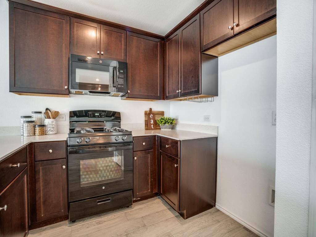 1505 Helmoken Falls Drive