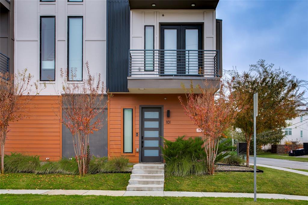 Roseland Patios - Residential Lease