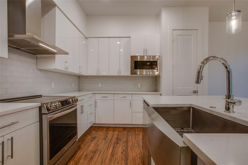 Roseland Patios - Residential Lease