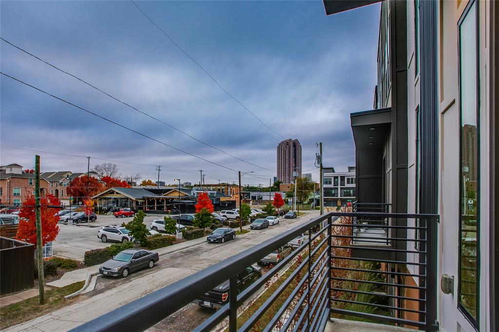 Roseland Patios - Residential Lease