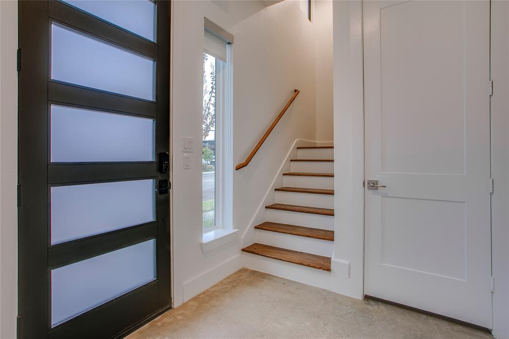 Roseland Patios - Residential Lease