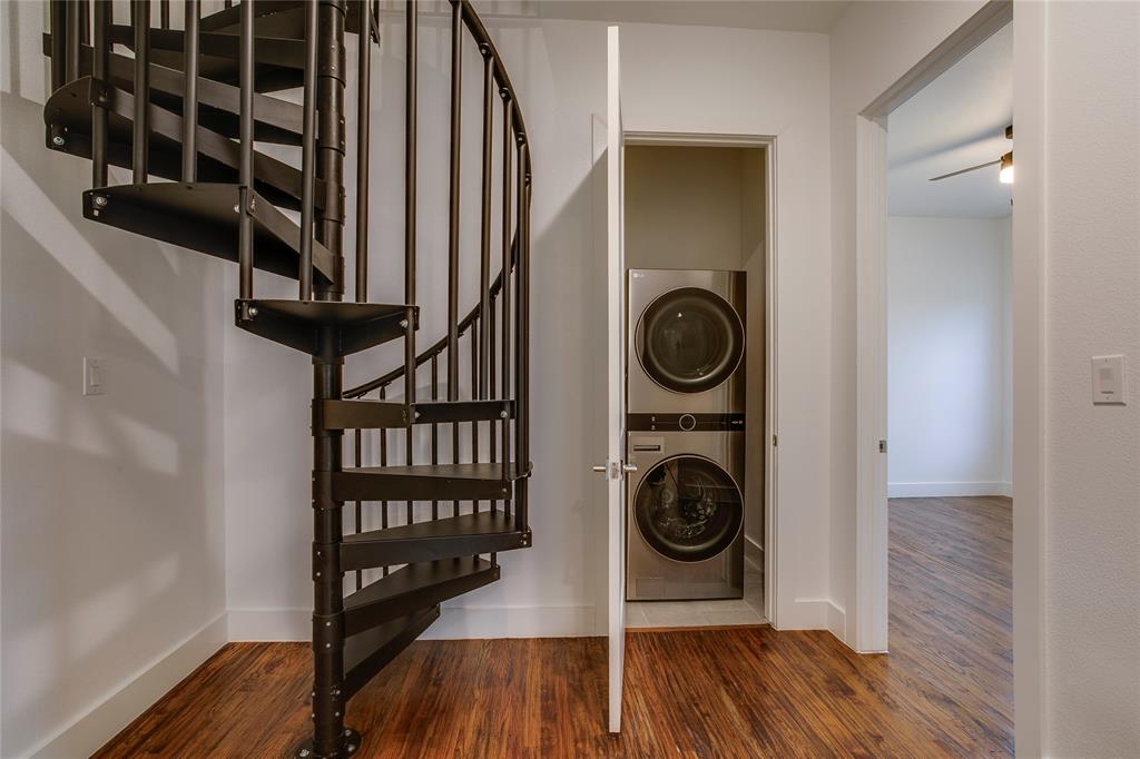 Roseland Patios - Residential Lease