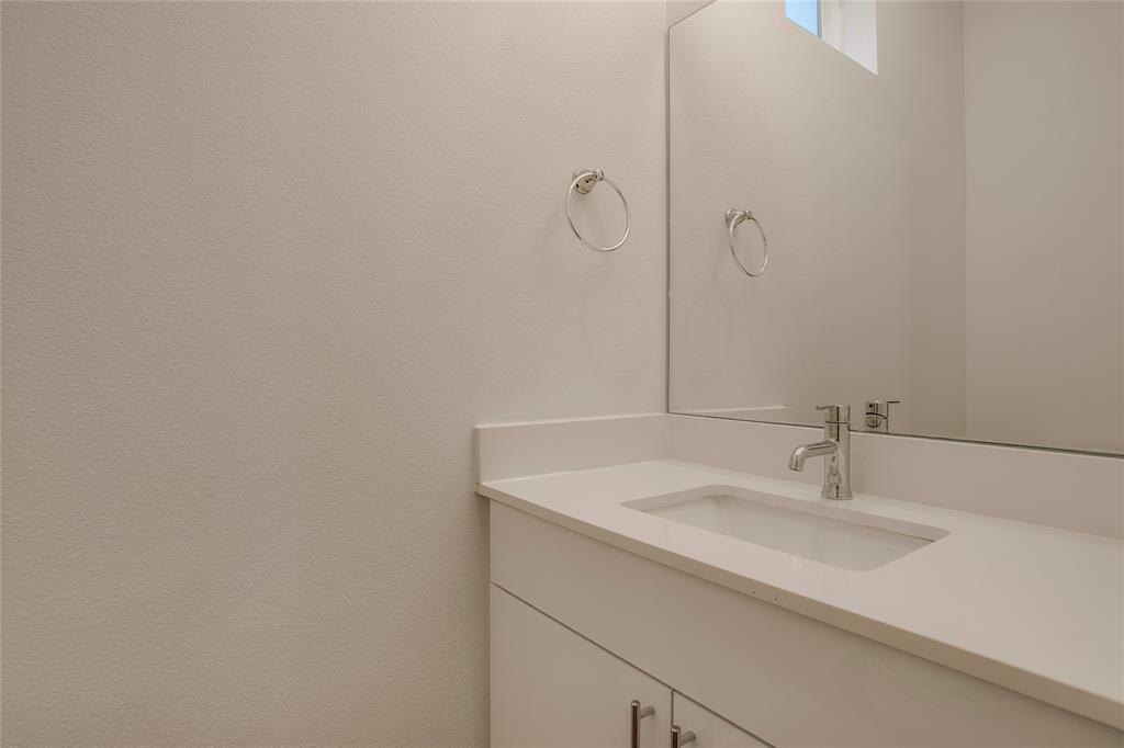 Roseland Patios - Residential Lease