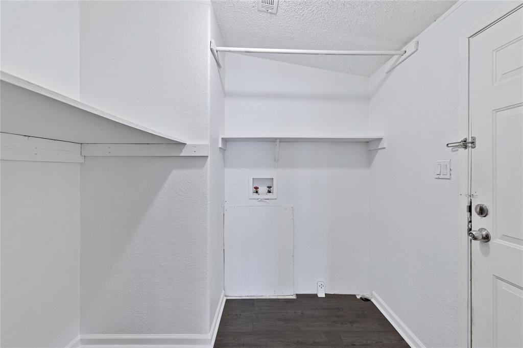 Winding Creek - Residential