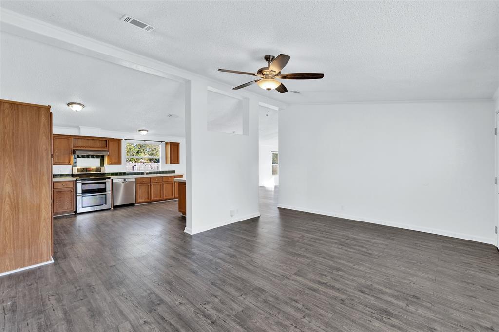 Winding Creek - Residential