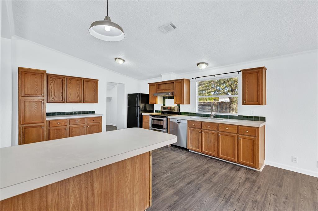 Winding Creek - Residential