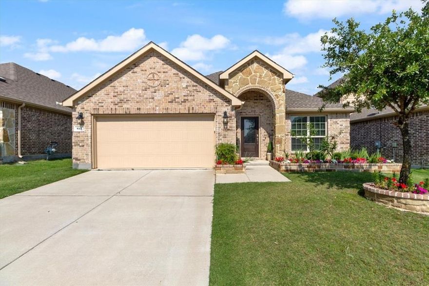 Gorgeous single story situated in Highlands At Westridge in highly coveted Prosper ISD. This spacious 3 bedroom, 2 bath plus study offers upgrades galore with granite counter-tops thru-out and Luxury Vinyl plank and tile floors in the entertainment spaces. Entertain friends and family in the light filled living room highlighted by a cozy FP and open sight-lines into the kitchen. Preparing home-cooked meals is a breeze in the fully equipped kitchen with Frigidaire Gallery stainless appliances, 42 inch cabinets, gas ck-top and island. Enjoy hosting summer-time BBQ's outdoors on the extended covered patio with plenty of yard space for kids to play. Exceptional schools located within 1 mile include, new Brenda Calhoun Early Childhood Preschool Opening August 2023 and new Daniel L. Jones Middle School opening August 2024 next to Rock Hill High School. Lawn care will be provided, but tenant is responsible for watering. Tenant can use community amenities including waterpark and swimming pool.