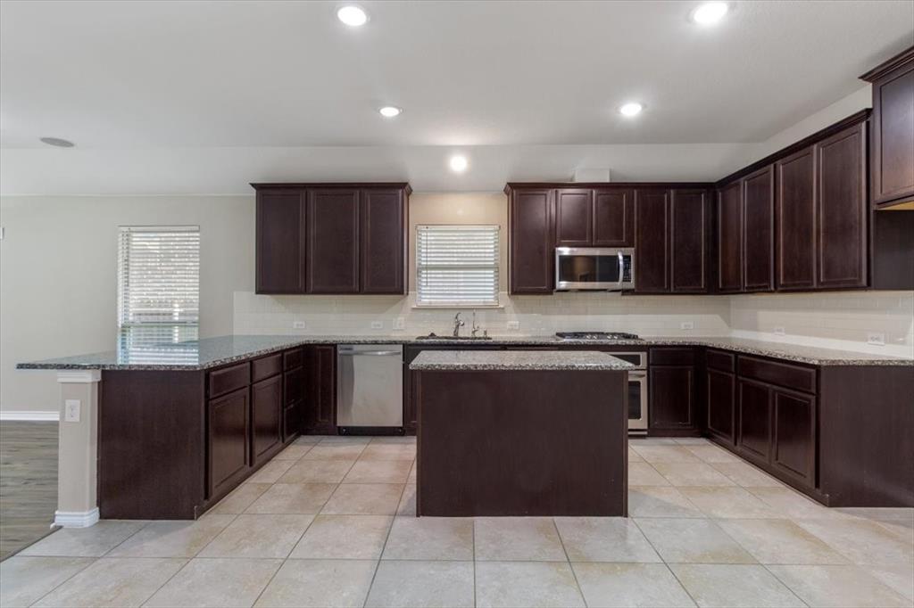 Highlands At Westridge Ph 6, The - Residential Lease