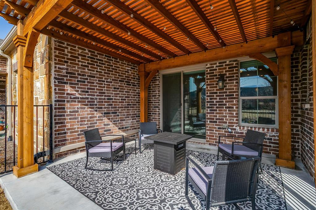 3690 White Clover Lane