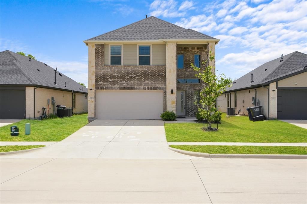 Photo of 124 Mandarin Street, Forney, TX 75126 (MLS # 21229476)