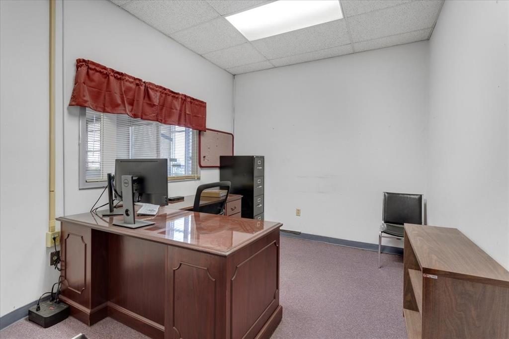 City Of Paris - Commercial Sale