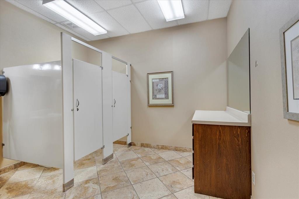 City Of Paris - Commercial Sale