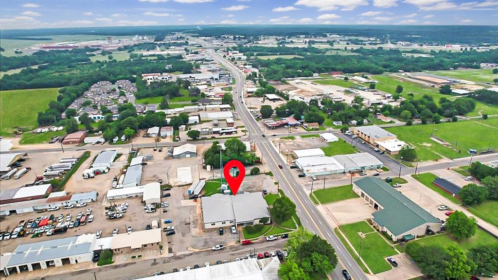 City Of Paris - Commercial Sale