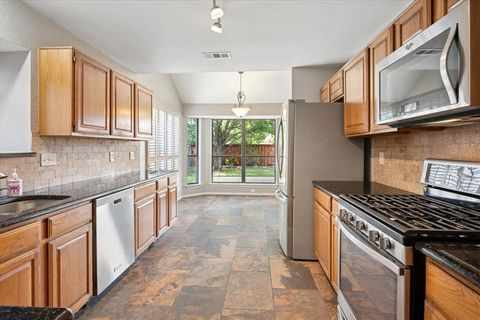 Property photo of 2027 Lavaca Trail, Carrollton, TX 75010