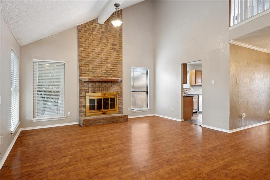 2027 Lavaca Trail