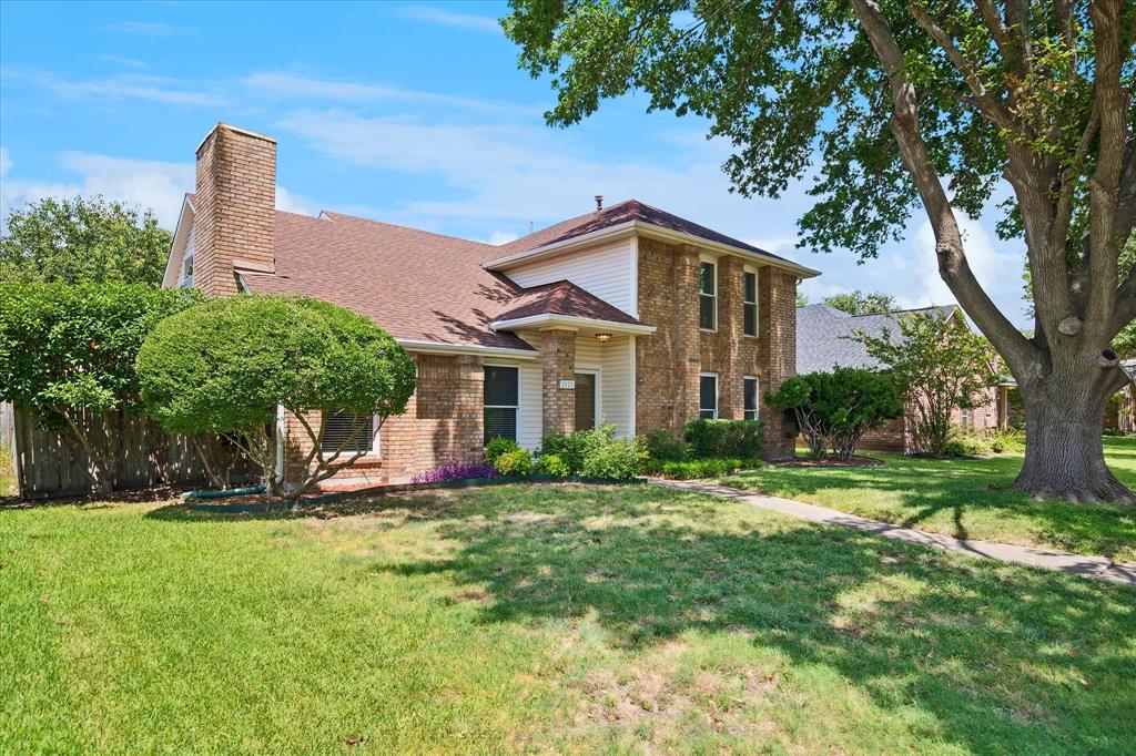 2027 Lavaca Trail