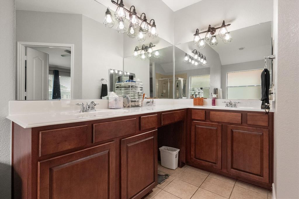 Mira Lagos B - Residential