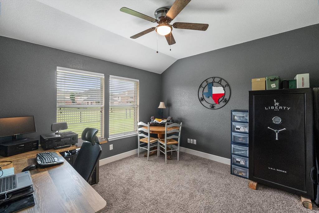 Mira Lagos B - Residential