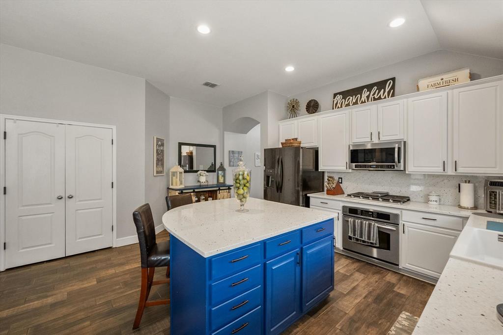 Mira Lagos B - Residential